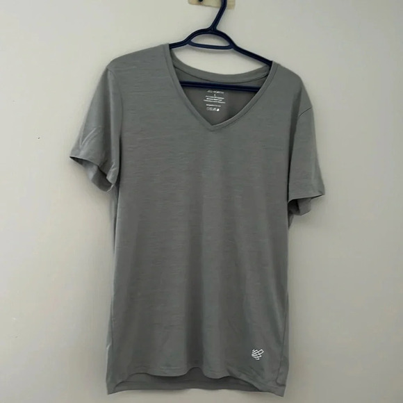Jed North Men's Grey V-Neck T-Shirt - Picture 1 of 3